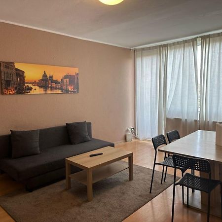 Ferienwohnung Нойс Экстерьер фото